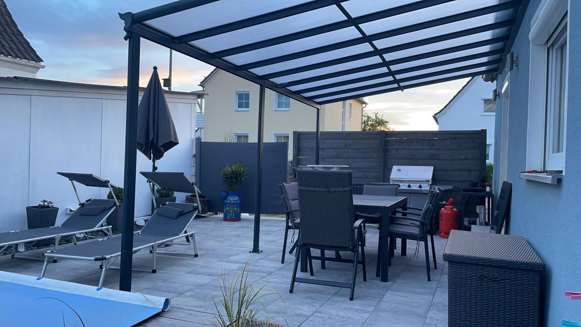 #3 Bequemes Zimmer Mit Pool Und Garten เมมมิงเงน ภายนอก รูปภาพ